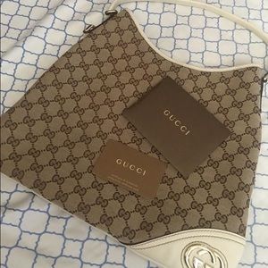 Gucci Women’s Shoulder Bag